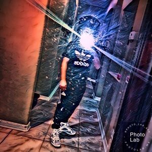 Meet your Posher, Justin